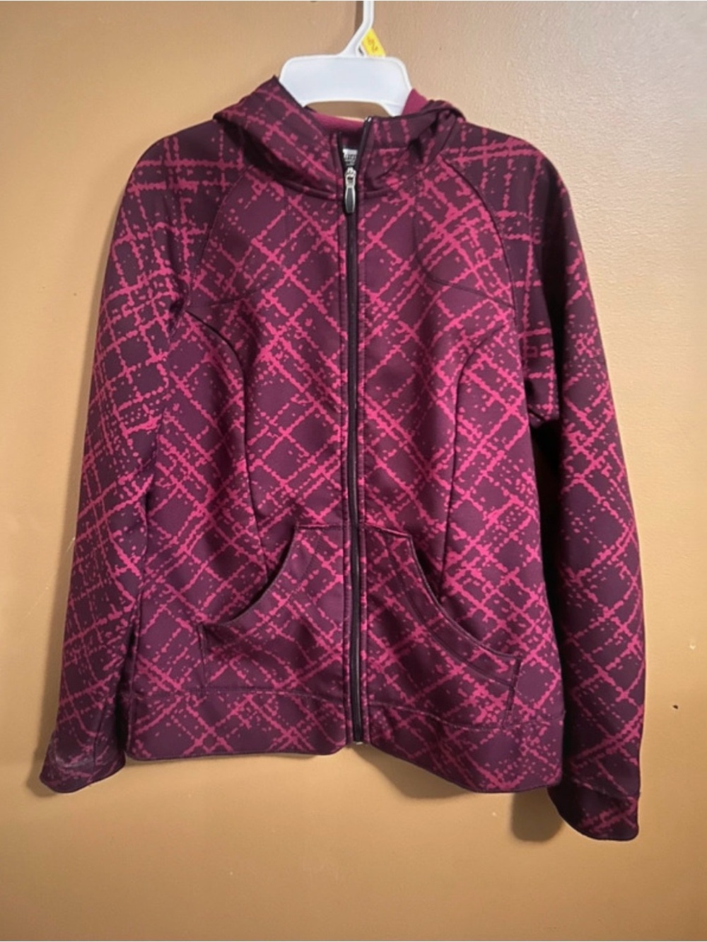 Women's Maroon & Pink Patterned Utility Zip Hoodie Jacket